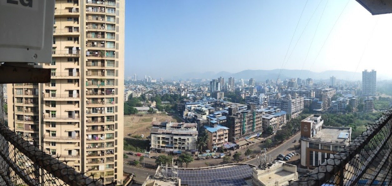 Airoli_a city with tall buildings and tall buildings